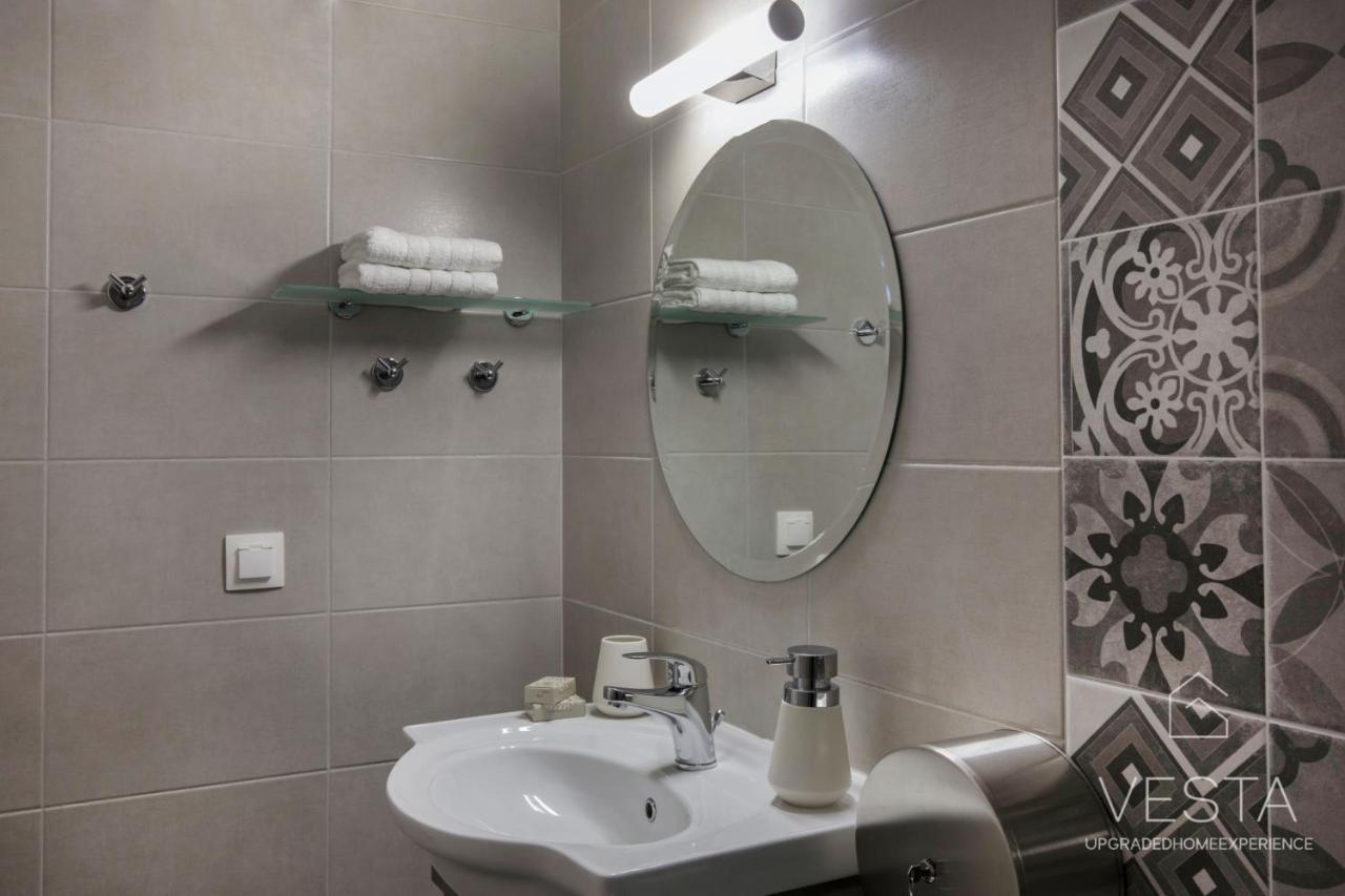 The Emerald City Central Apartment, 2-Bdrms Thessaloniki Buitenkant foto