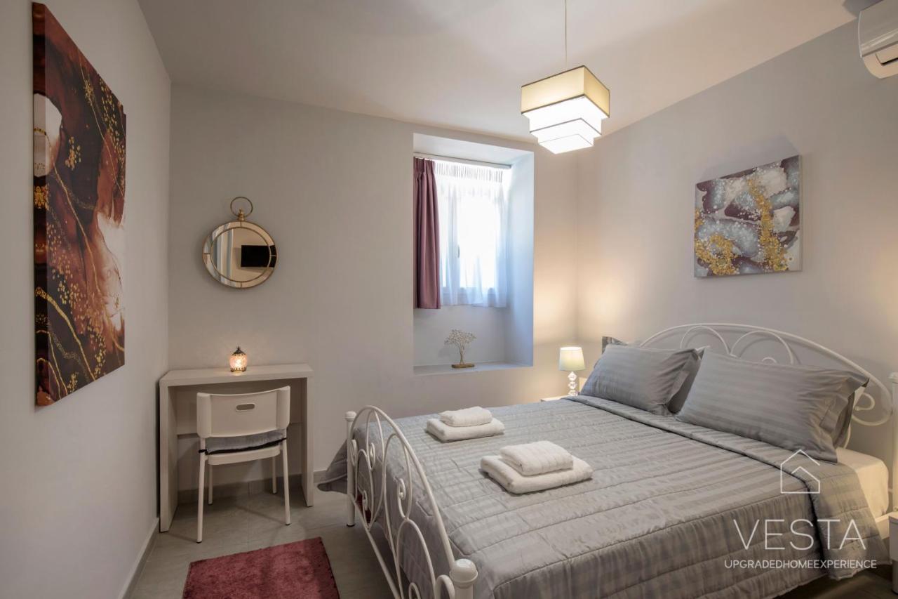 The Emerald City Central Apartment, 2-Bdrms Thessaloniki Buitenkant foto